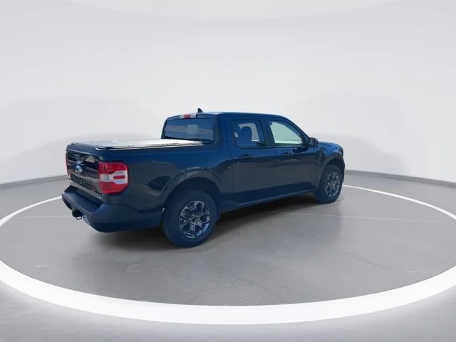 Used 2022 Blue Ford XLT image 7