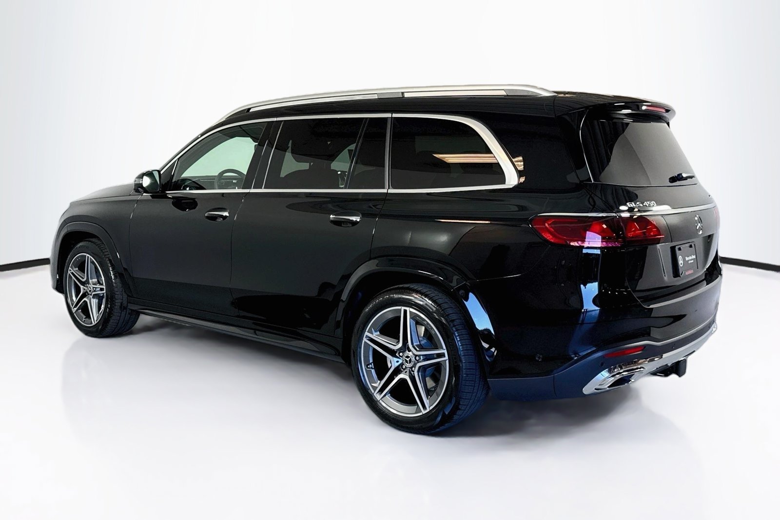 New 2027 Black Mercedes-Benz GLS 450 image 7