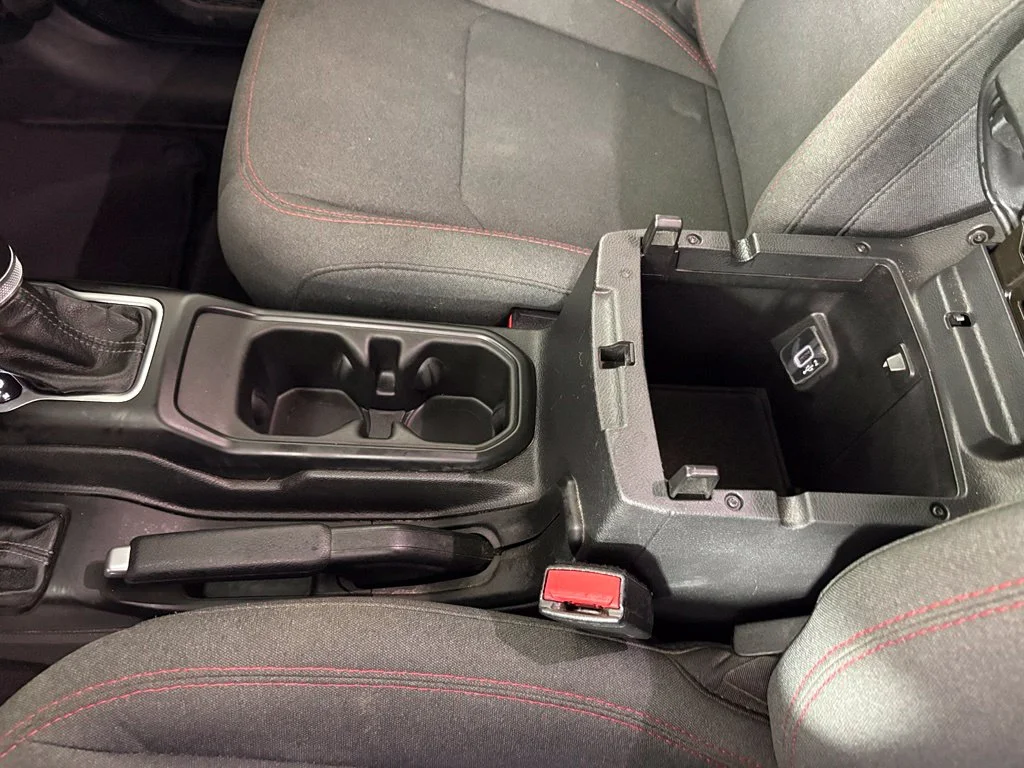 Used 2025 Black Jeep Rubicon image 32