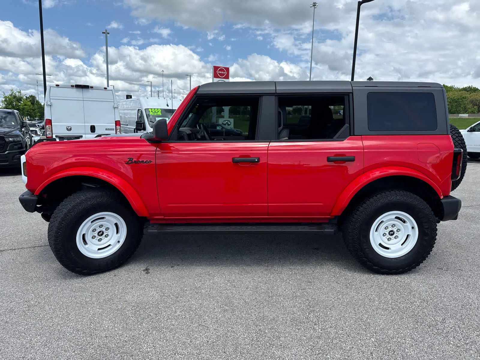 Used 2024 Race Red Ford Wildtrak image 7