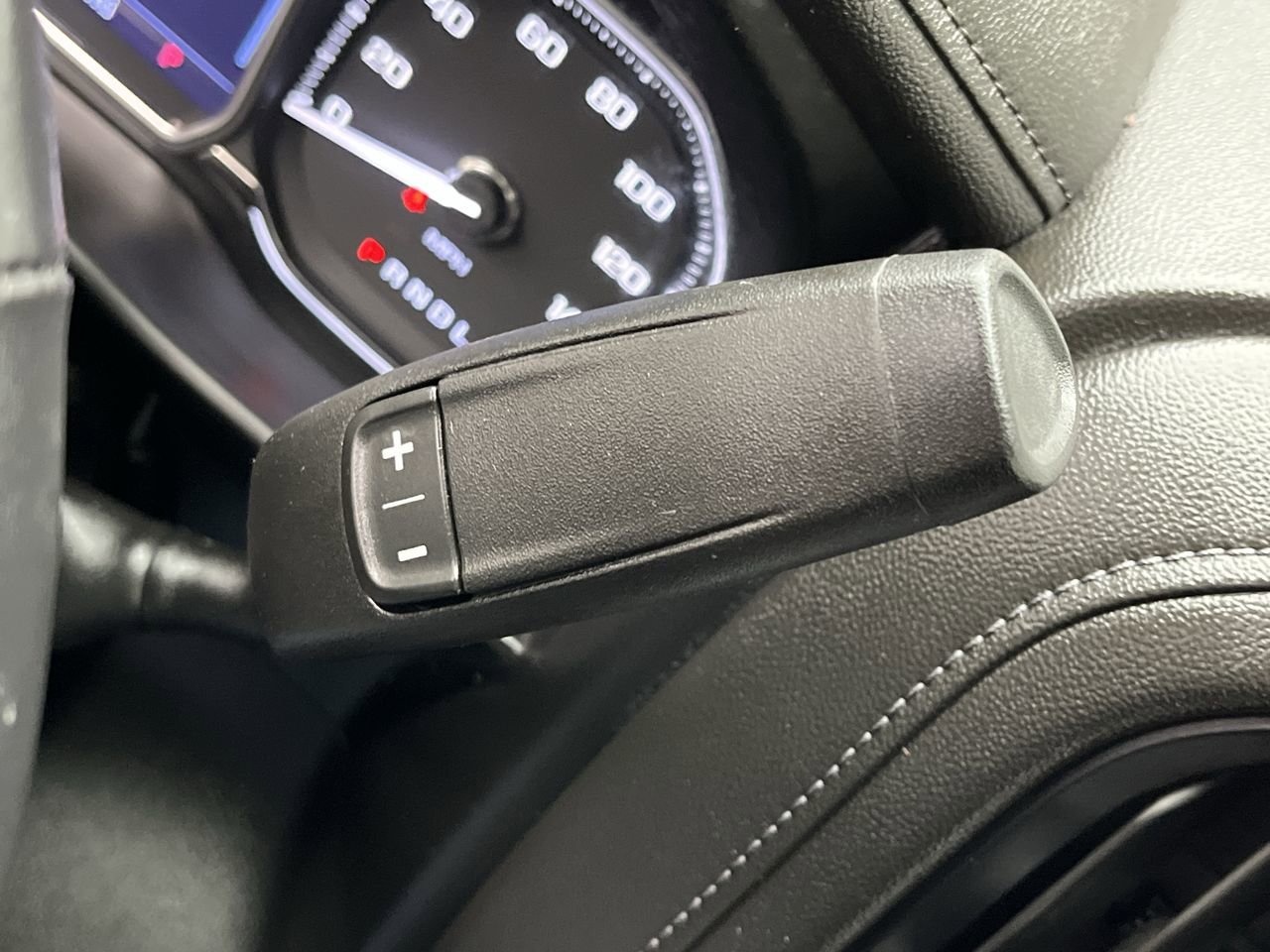 Certified Used 2022 Hunter Metallic GMC Denali image 28