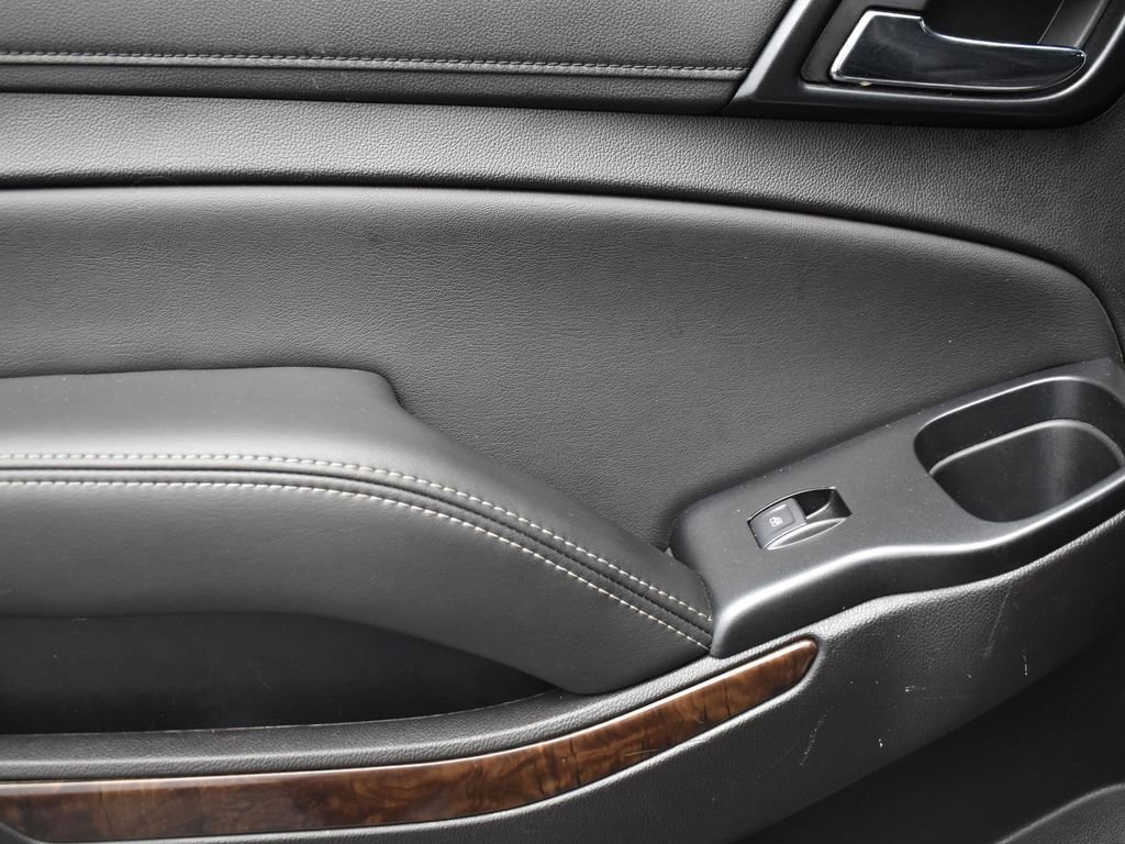 2020 CHEVROLET SUBURBAN - Image 23