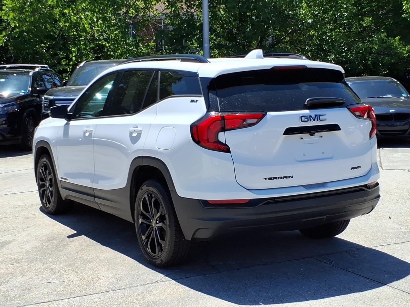Used 2019 Summit White GMC SLT image 9