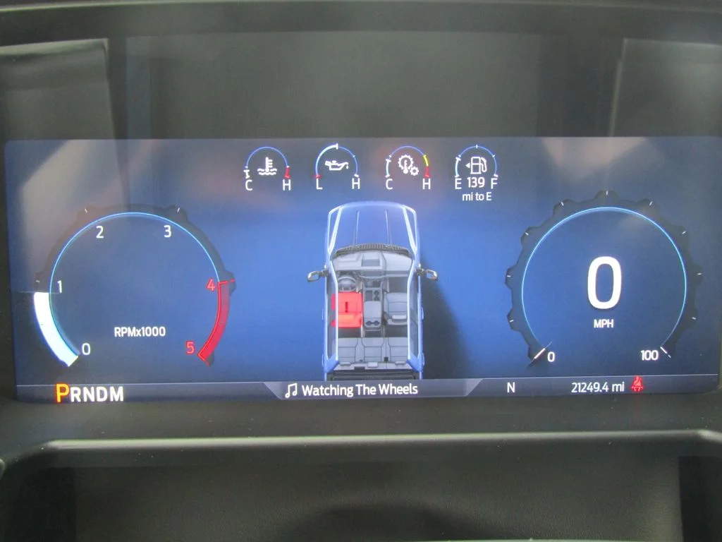 Used 2024 Gray Metallic Ford Lariat image 24