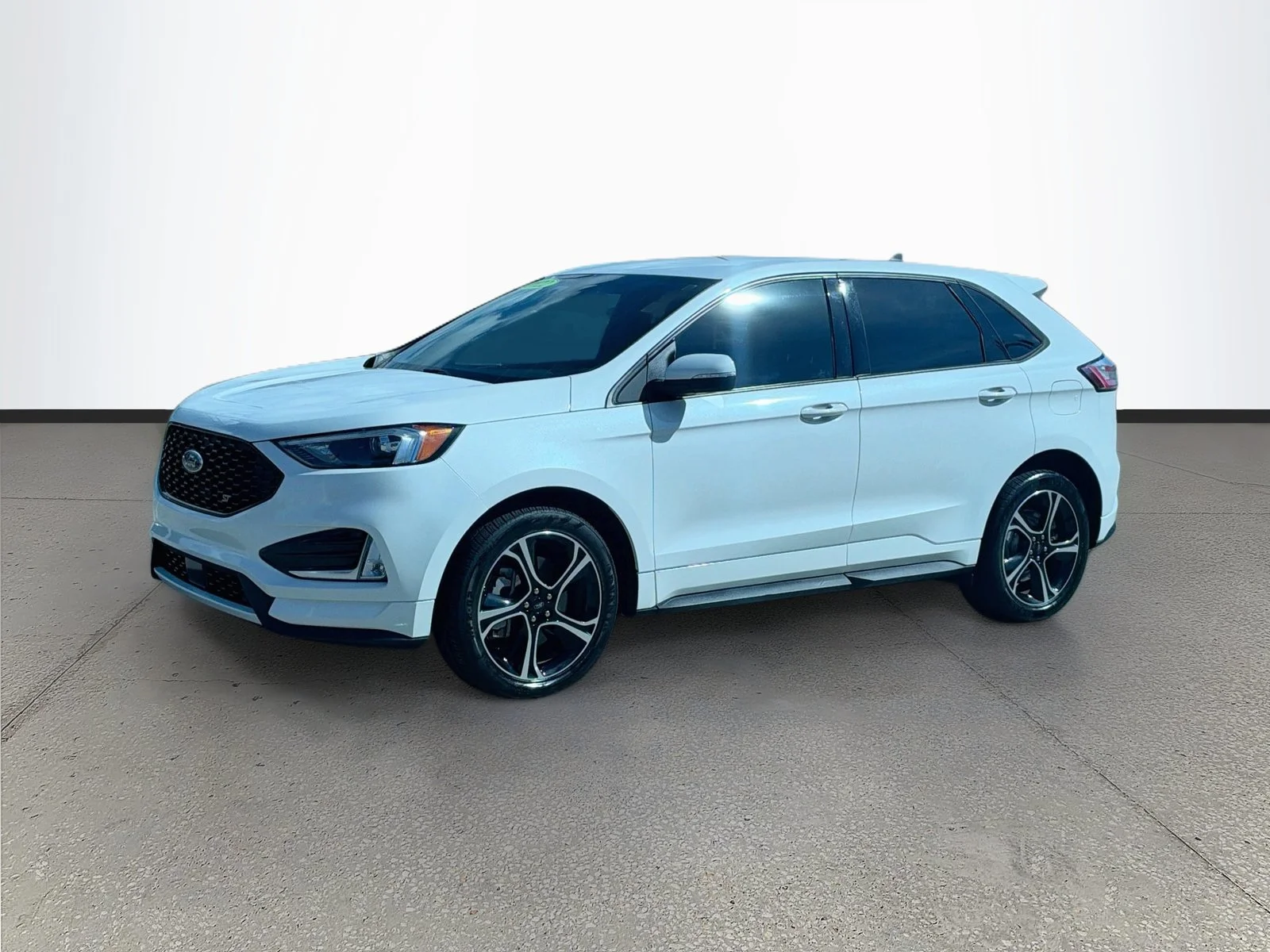 Used 2022 White Ford ST image 3