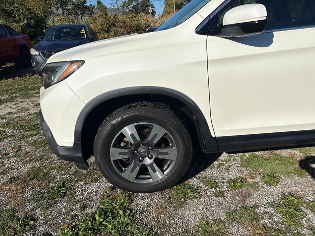 Used 2019 White Honda RTL-E image 15