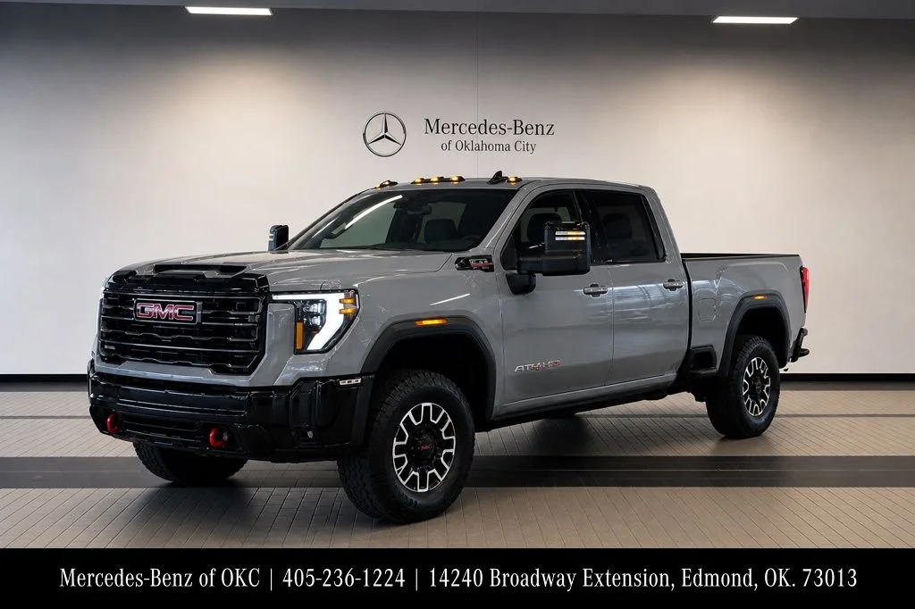 2025 GMC Sierra 4WD Crew Cab Standard Box AT4X's photo