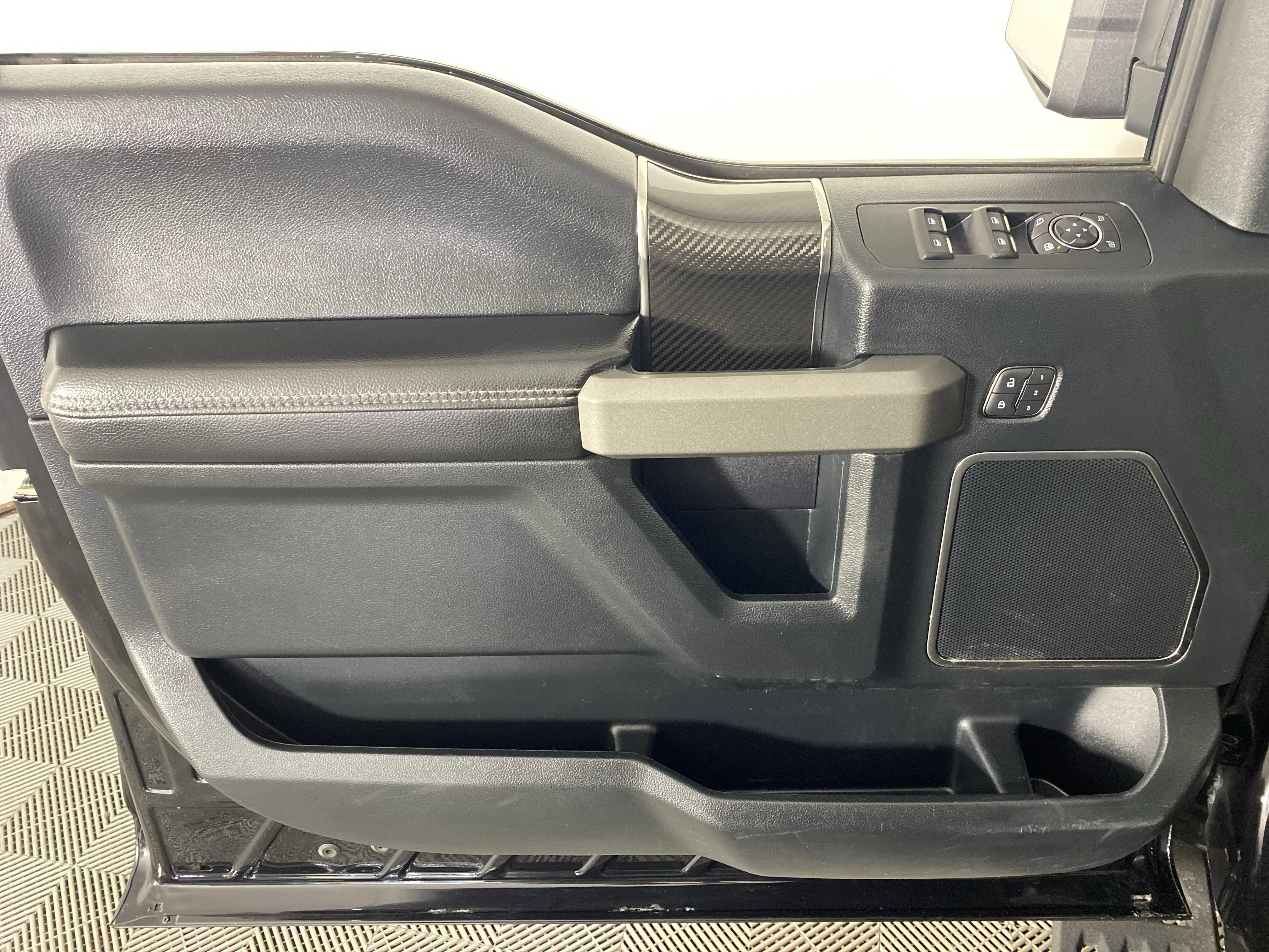 Used 2019 Black Metallic Ford Raptor image 14