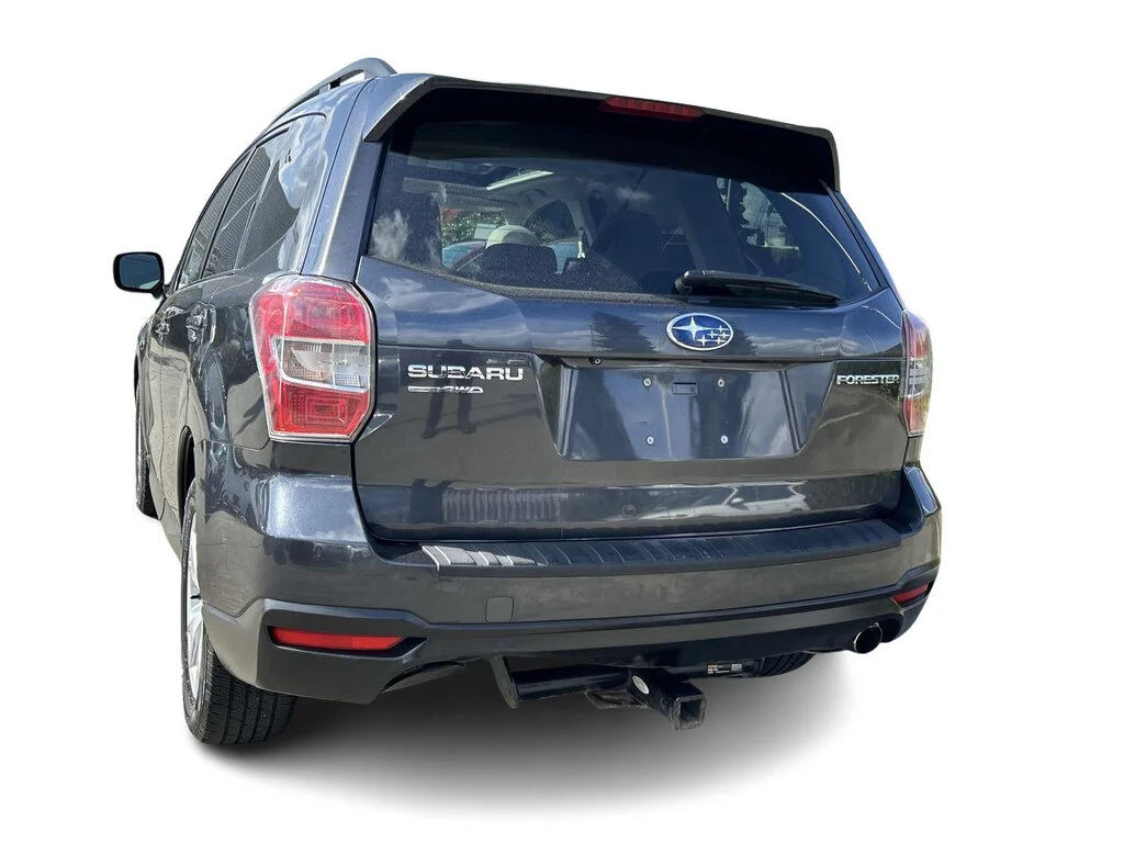 Used 2015 Dark Grey Metallic Subaru 2.5i Touring Package Local BC   Dilawri Certified image 11