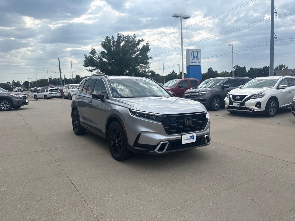 Used 2023 Silver Honda Sport Touring image 3