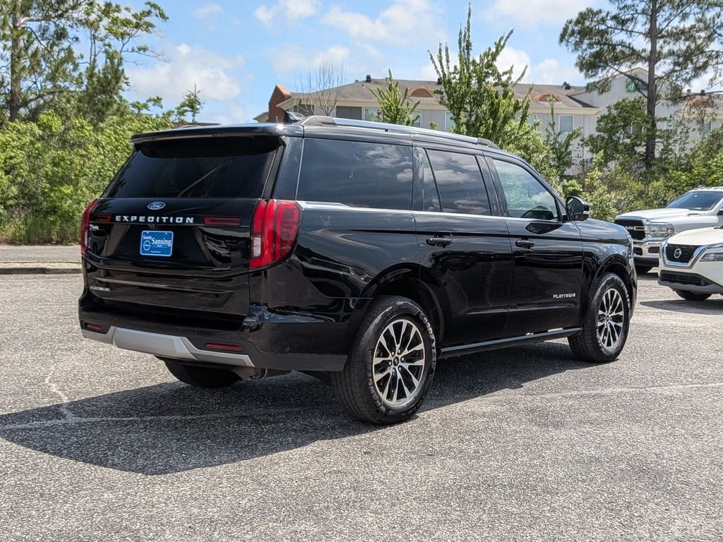 Used 2025 Black Ford Platinum image 5
