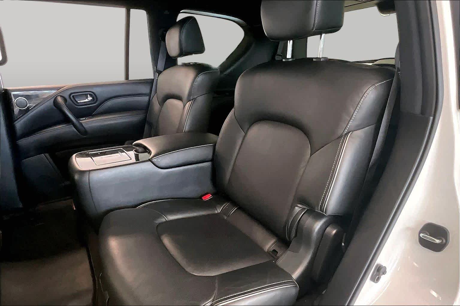 Used 2020 Moonstone White INFINITI LUXE image 18