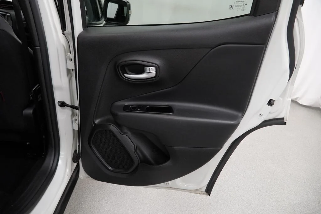 Used 2023 White Jeep Trailhawk image 44