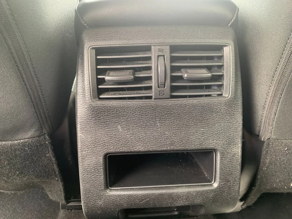 Used 2024  Mitsubishi ES image 15