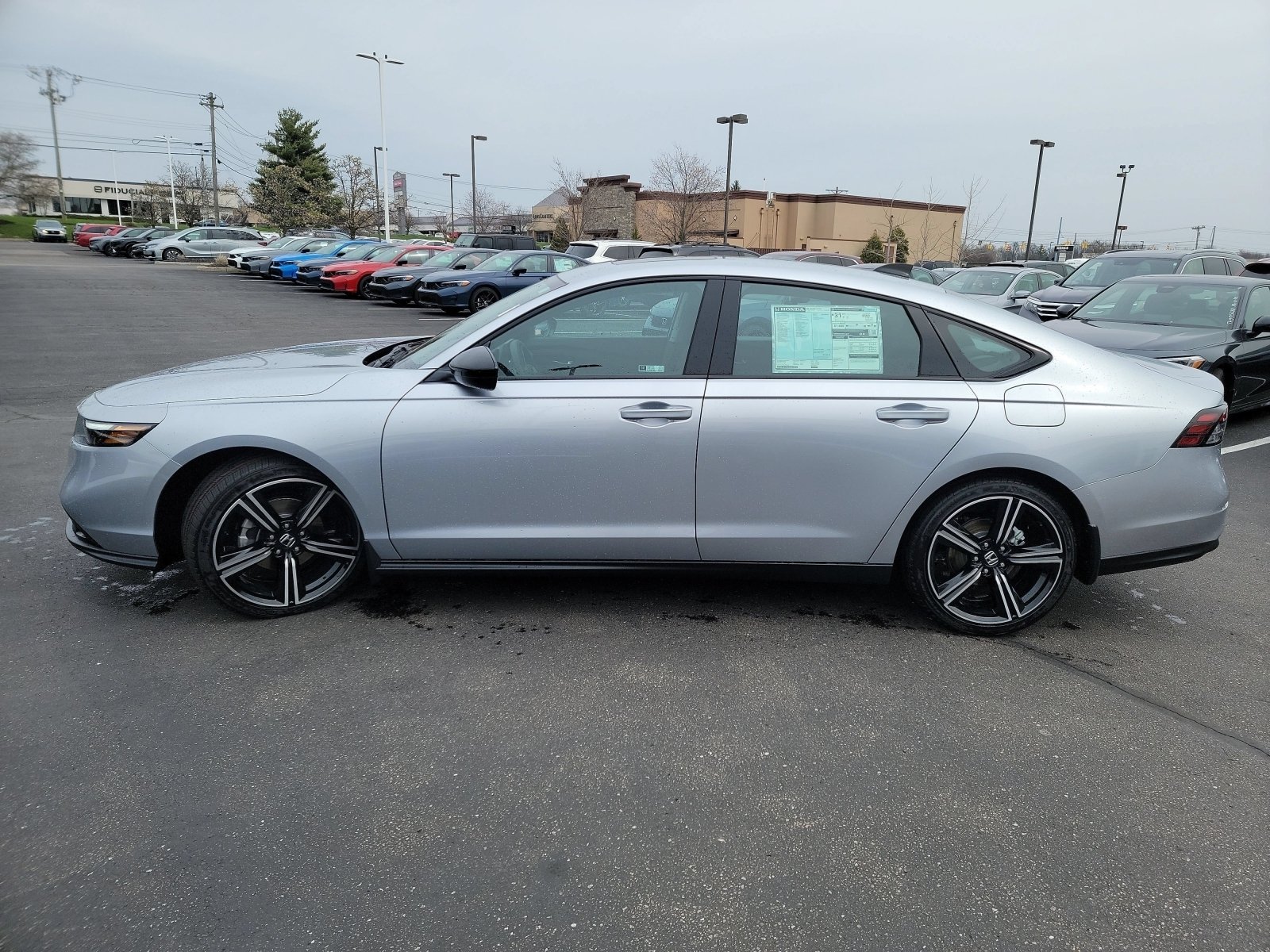 New 2026 Solar Silver Metallic Honda SE image 16