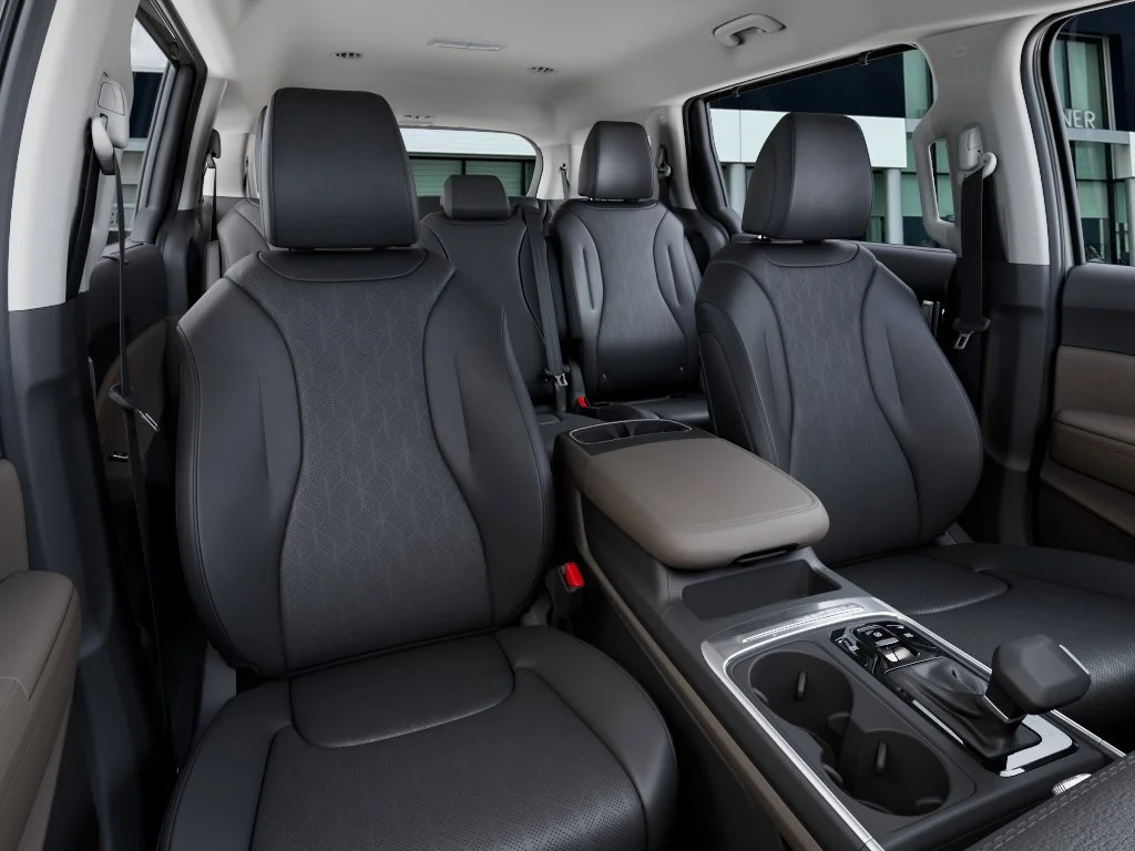 New 2026 Ivory Silver Kia EX image 15