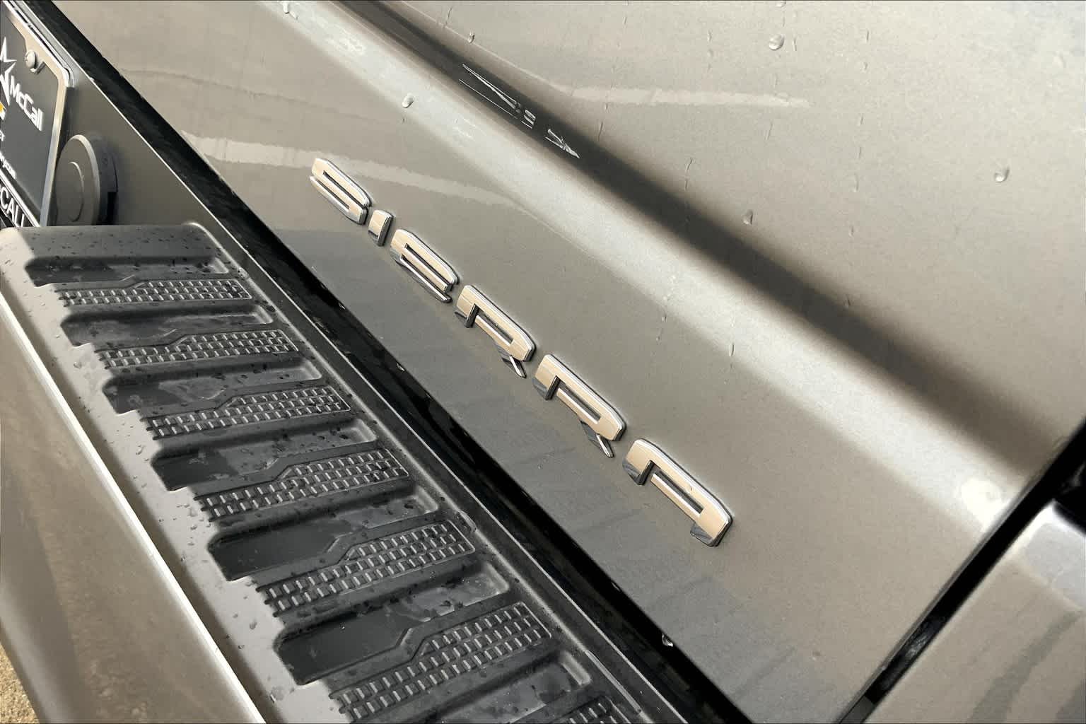 Used 2021 Satin Steel Metallic GMC Denali image 9