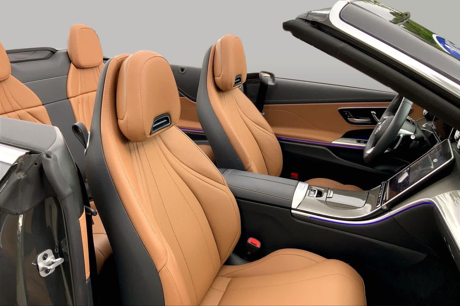 Certified Pre-Owned 2025 Mercedes-Benz CLE 300