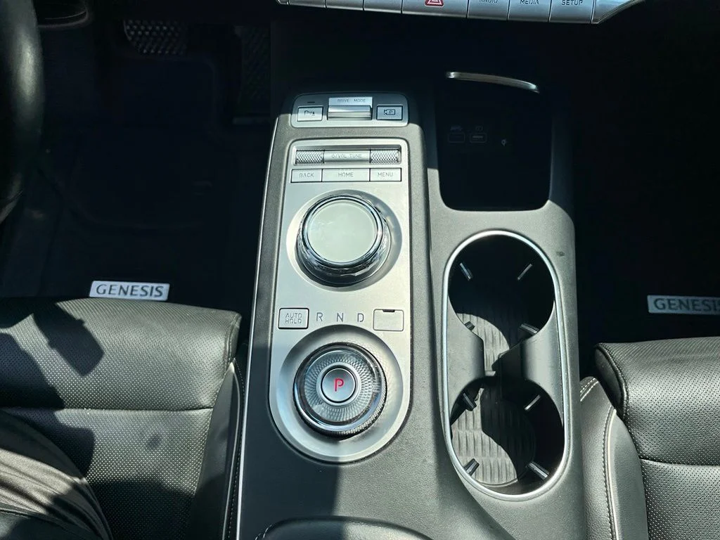 Used 2024 Gray Genesis 2.5T image 18