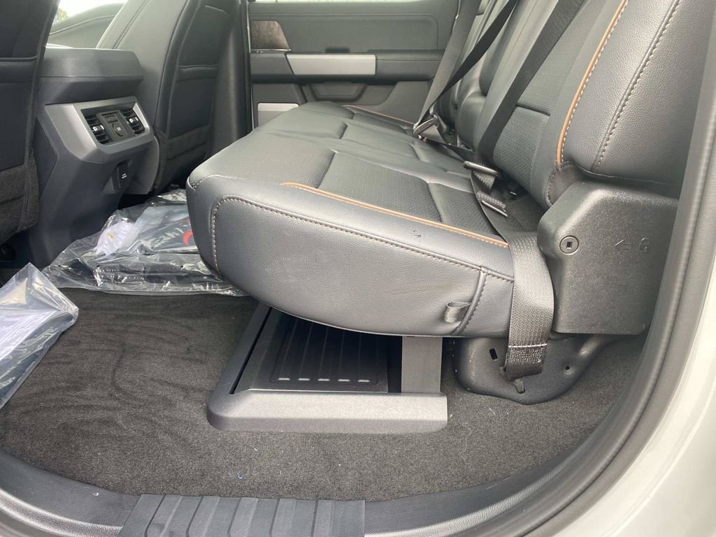 New 2026 Avalanche Ford F-350® Lariat® image 9