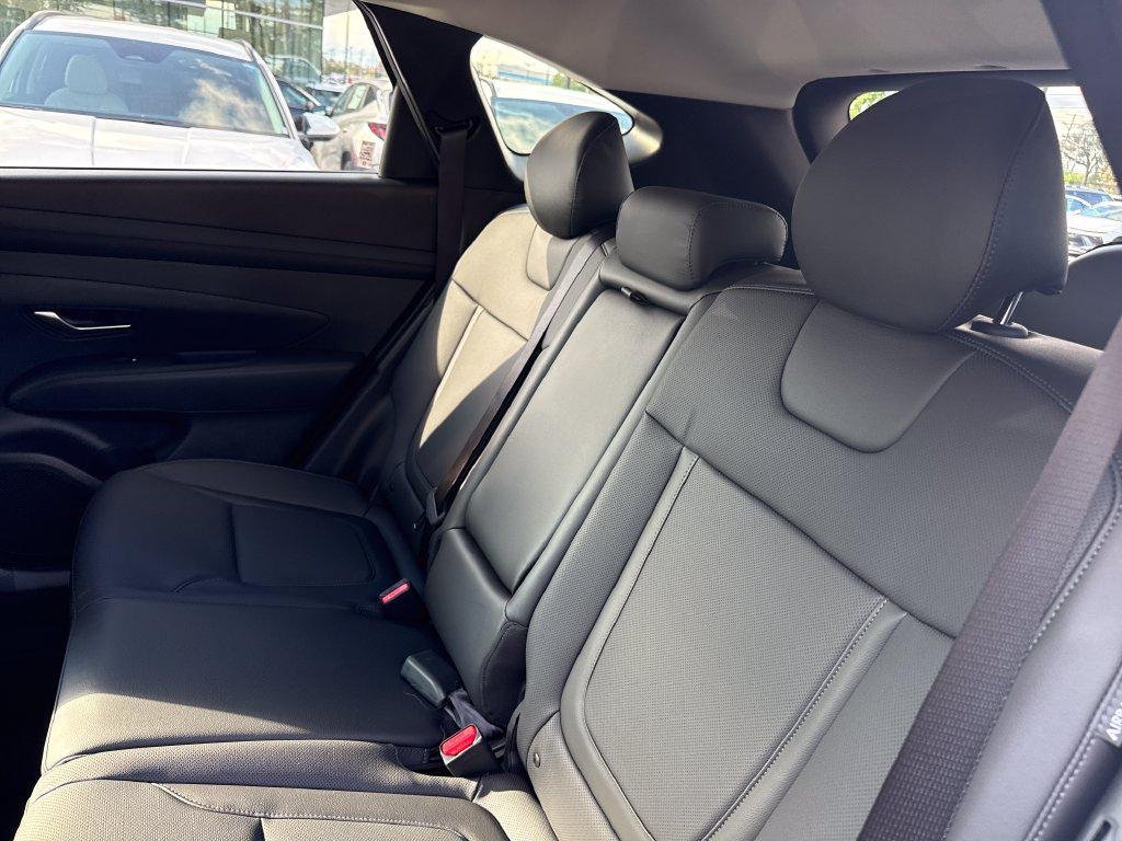 New 2026 White Hyundai SEL Plus AWD image 14