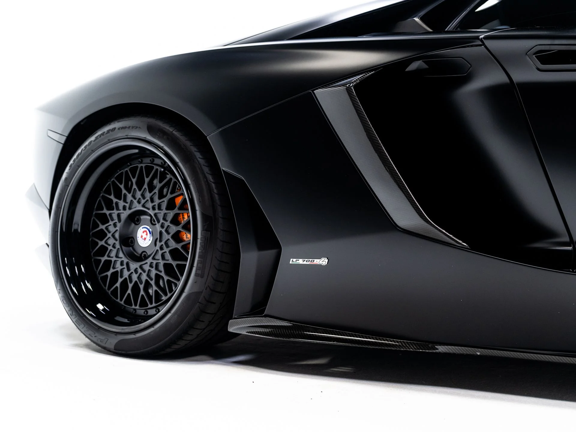 Used 2014  Lamborghini Roadster image 94