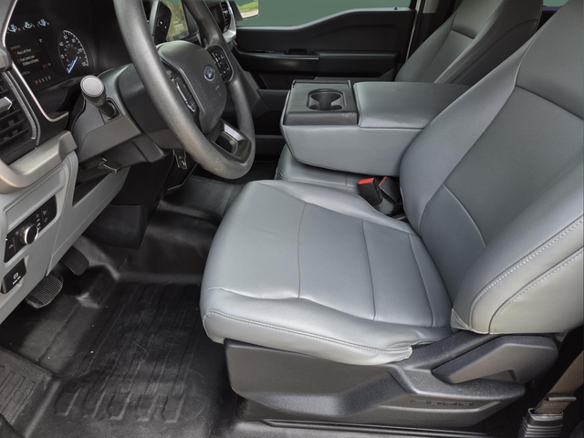 Used 2022 White Ford XL image 20