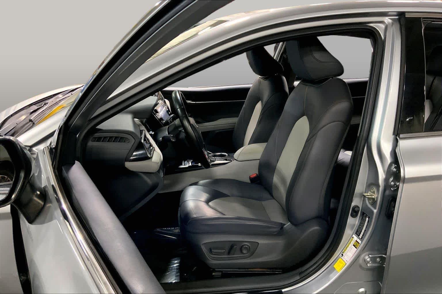 Certified Used 2020 Celestial Silver Metallic Toyota Hybrid XLE image 8