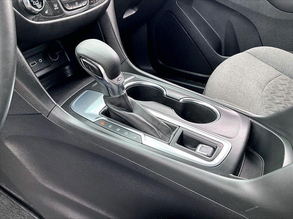 Used 2023 Red Chevrolet LT image 20