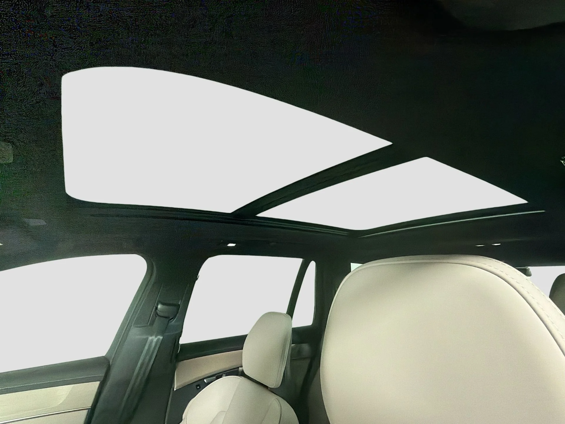 New 2026 Denim Blue Volvo Plus image 21