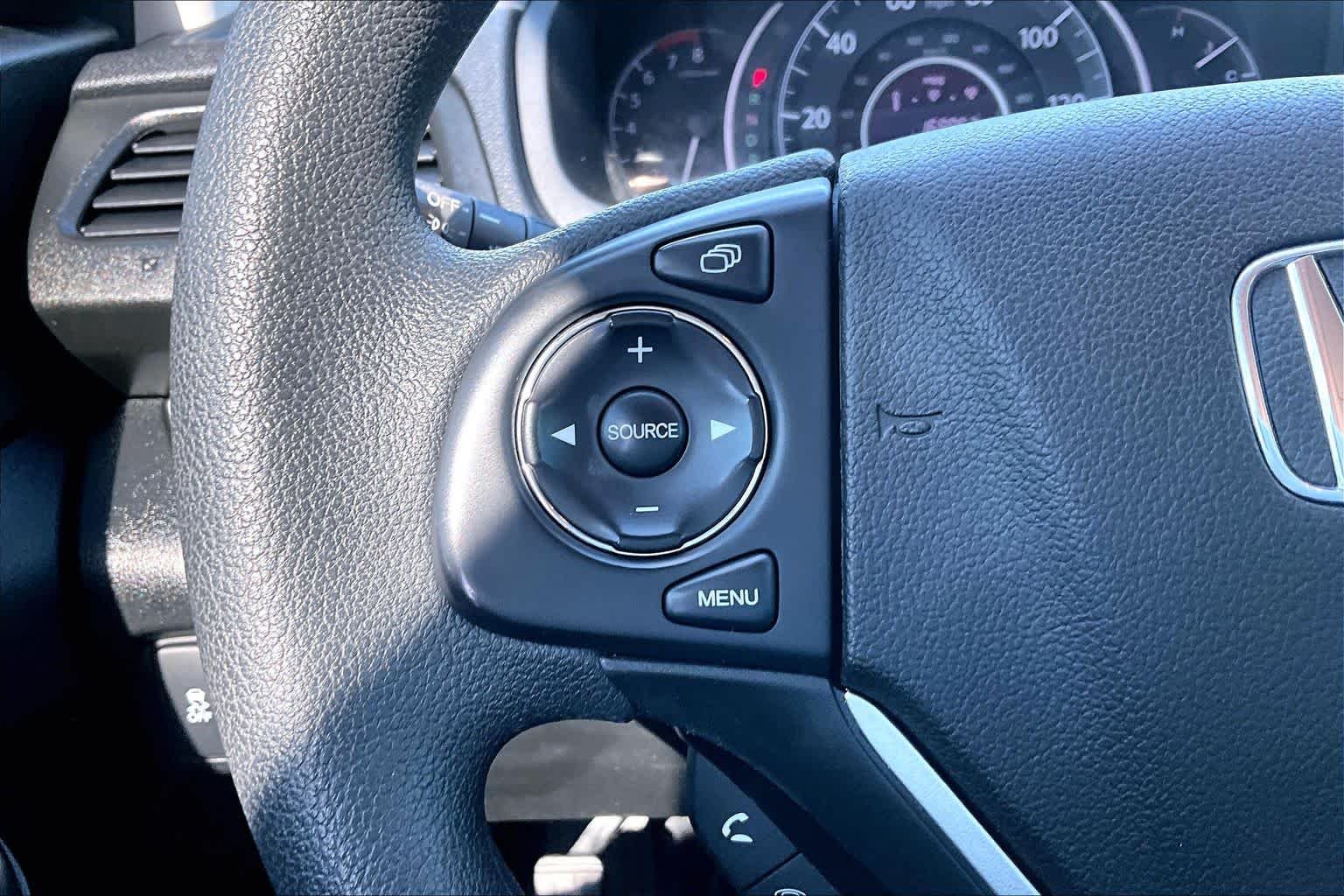 Used 2015  Honda EX image 23
