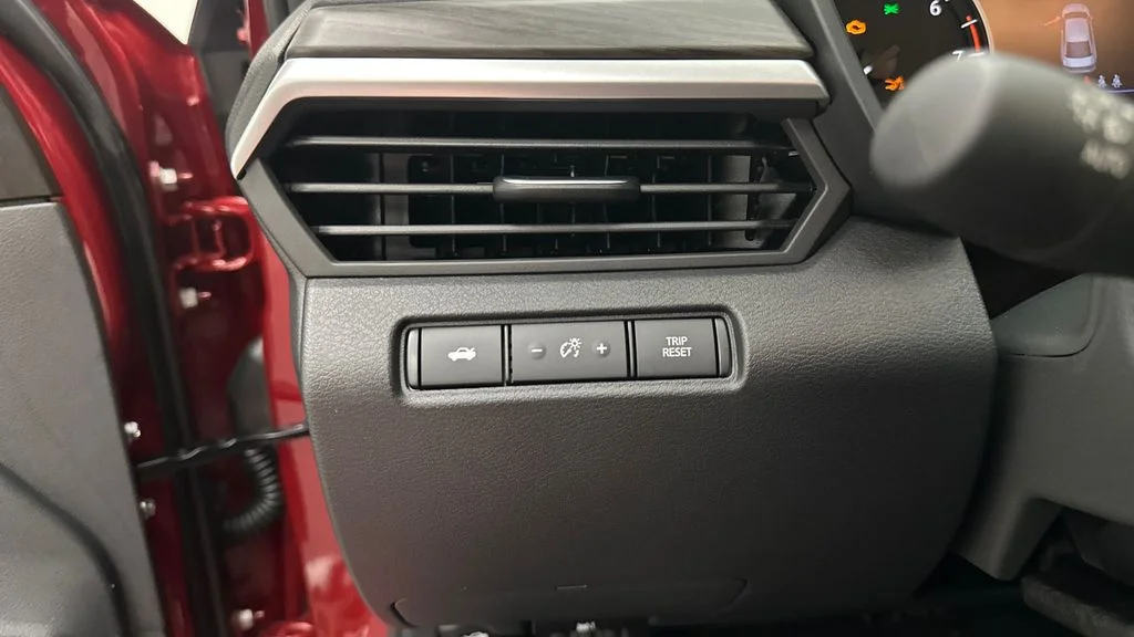 New 2026 Scarlet Ember Tintcoat Nissan SV image 17