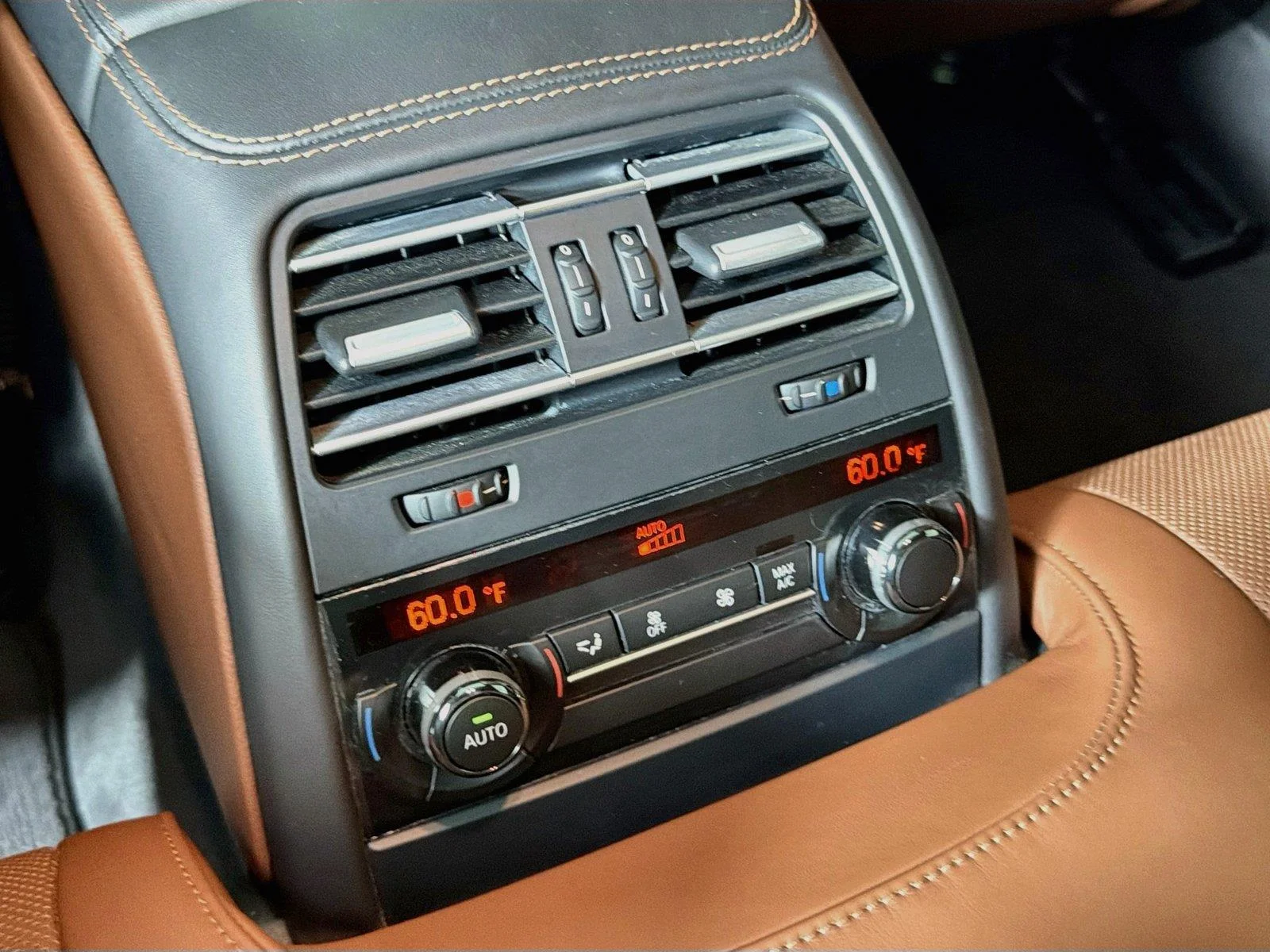 Used 2014 Mineral White Metallic BMW 650i image 24