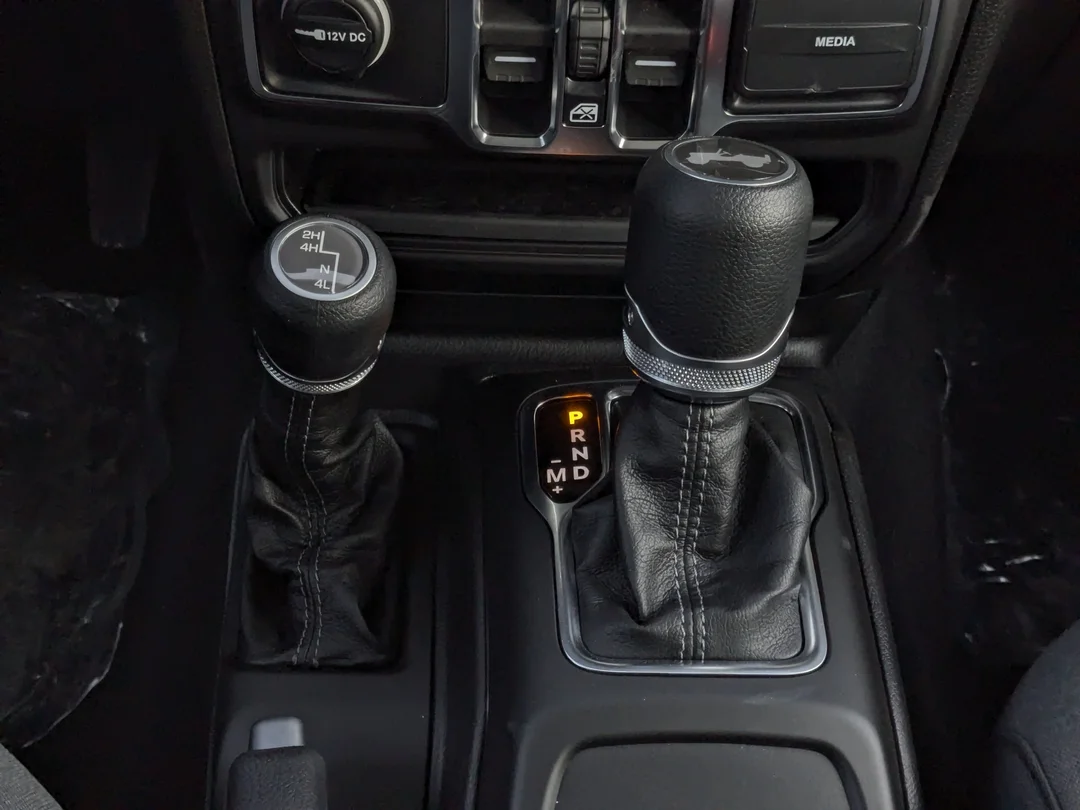 New 2026 Black Jeep Sport - - 4x4 - 3.6L V6 Engine - 12.3 Uconnect 5 - 3- Piece Hardtop - 8- Speed Auto & More! image 21