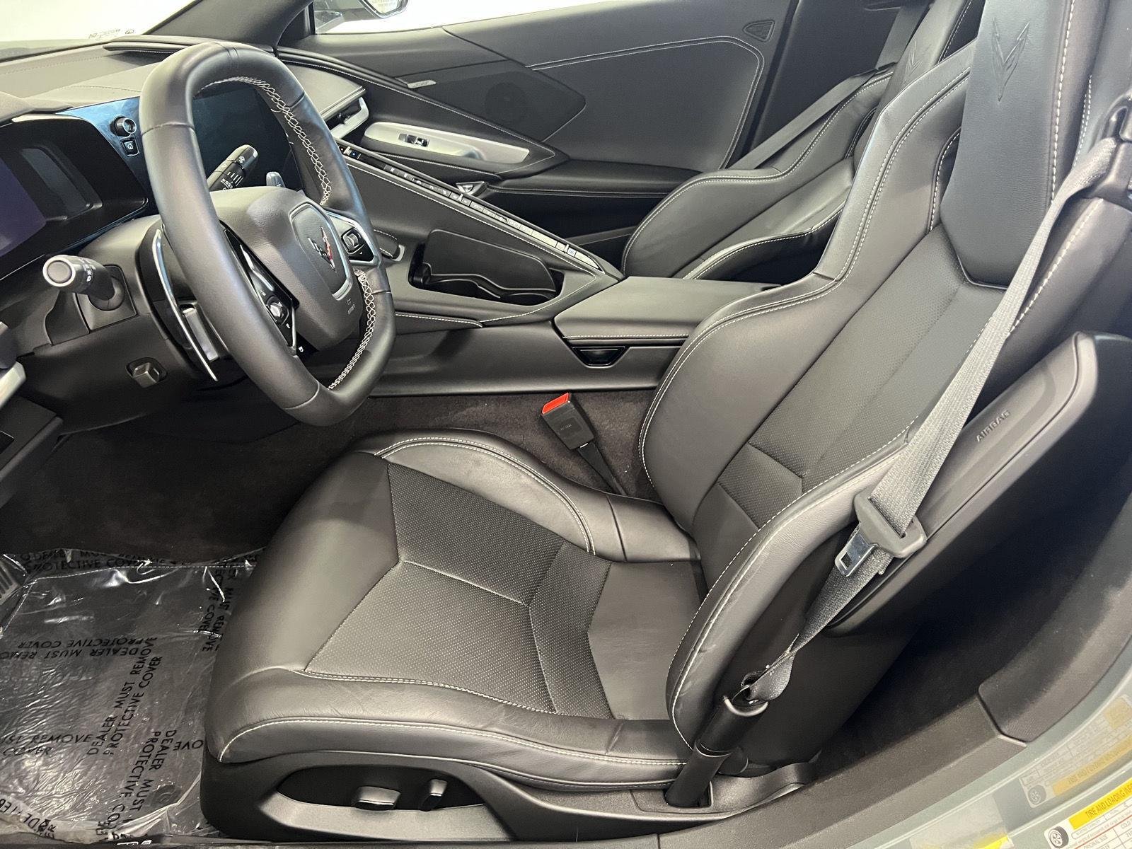 2023 Chevrolet Corvette 1LT - Photo 14