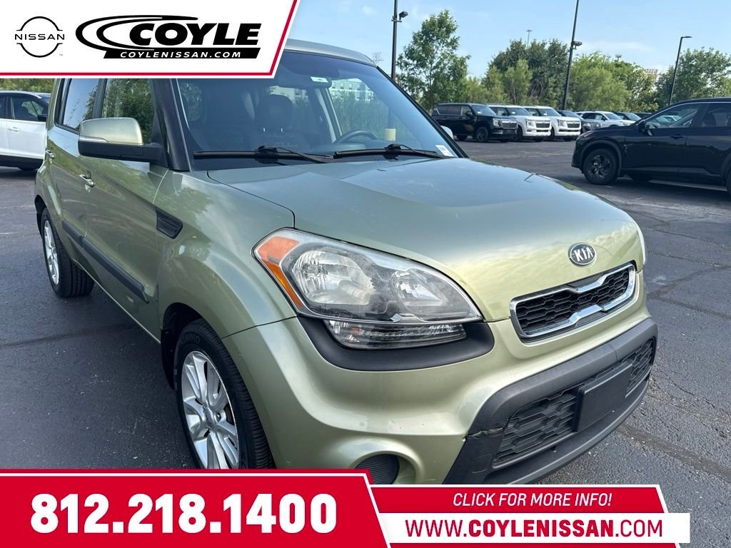Used 2012 Green Kia Plus image 1