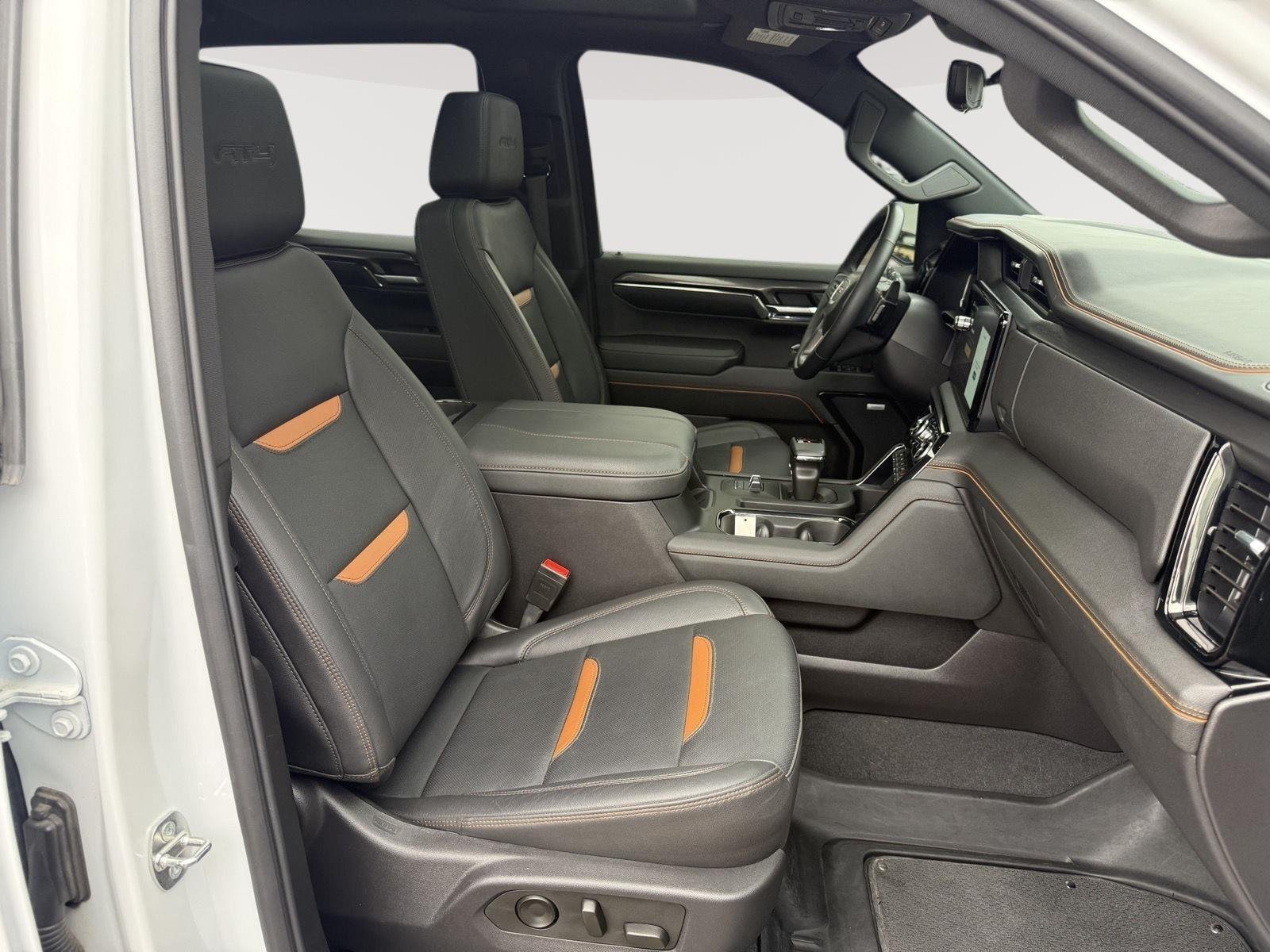 Used 2024 Summit White GMC AT4 image 30