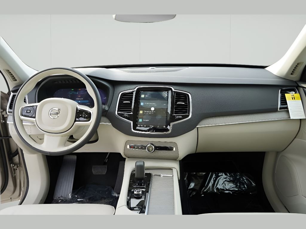 2025 Volvo XC90 Plus - Photo 22