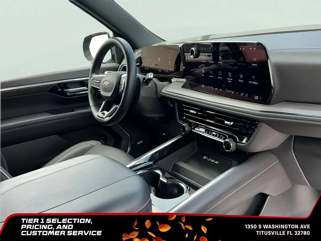 Used 2025 Lakeshore Blue Metallic Chevrolet Premier image 18