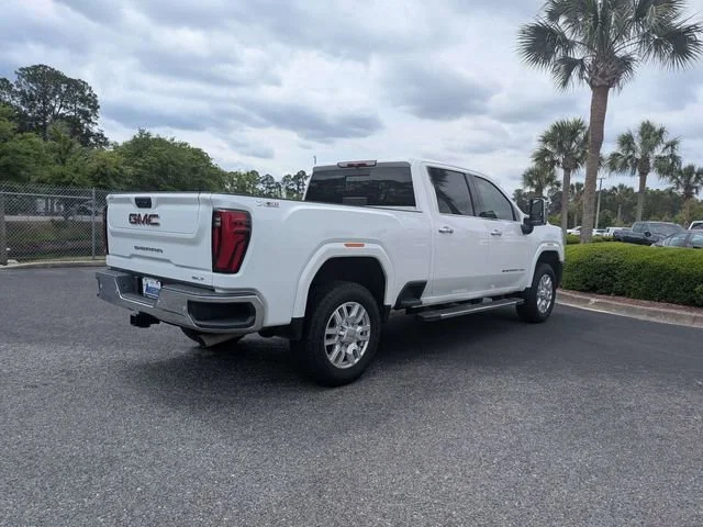 Used 2024 Summit White GMC Elevation image 3