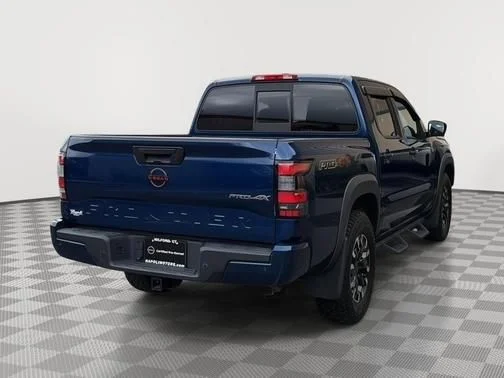 Used 2022 Blue Nissan PRO-4X image 3