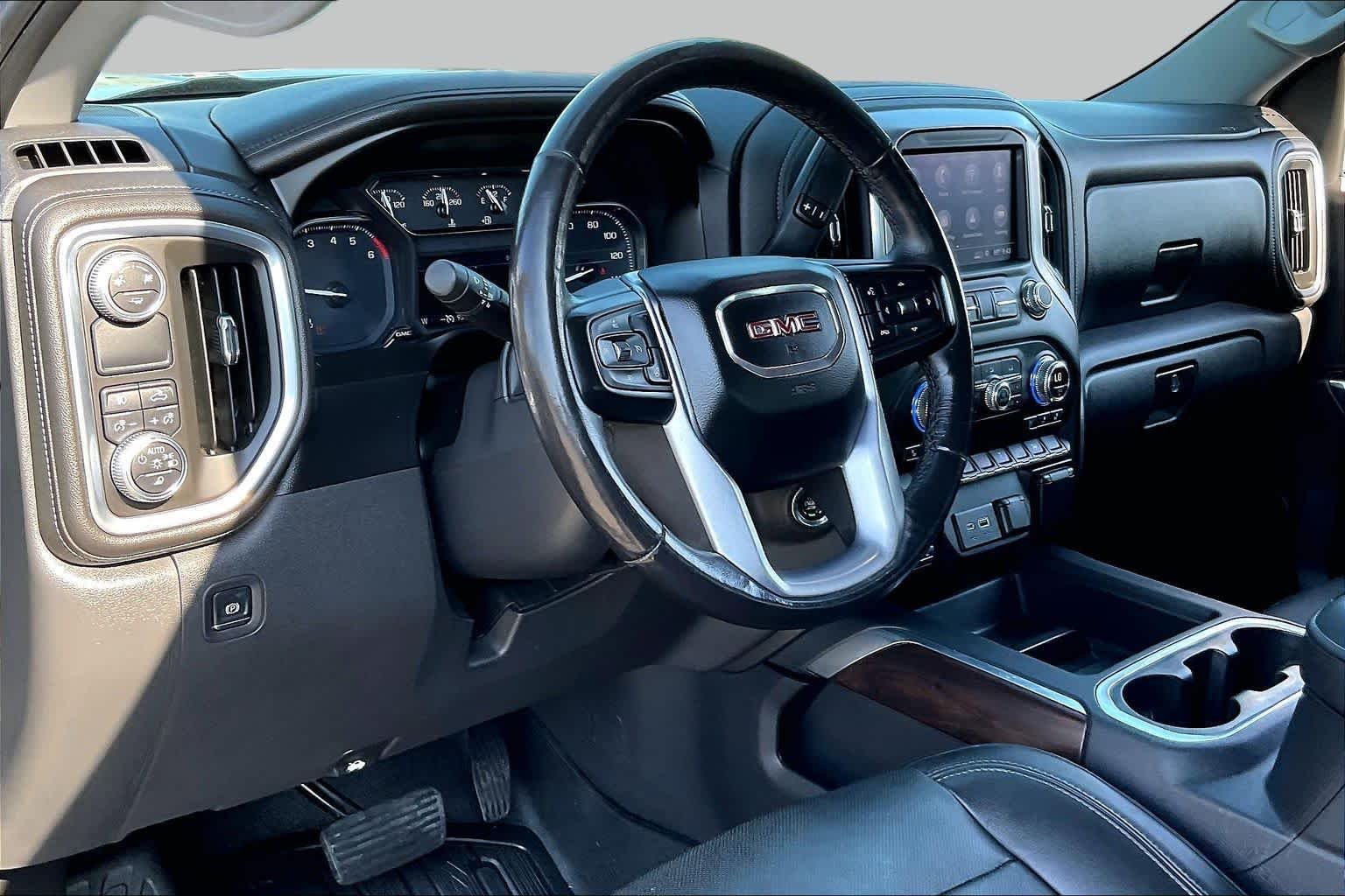 Used 2019 Pacific Blue Metallic GMC SLT image 16