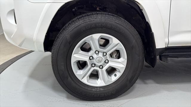 Certified Used 2022 ICE CAP Toyota SR5 image 24