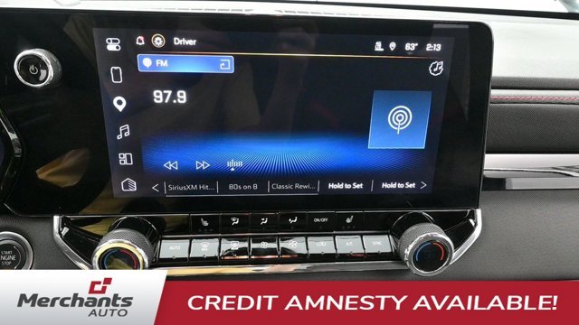 Used 2025 White Chevrolet Z71 image 20
