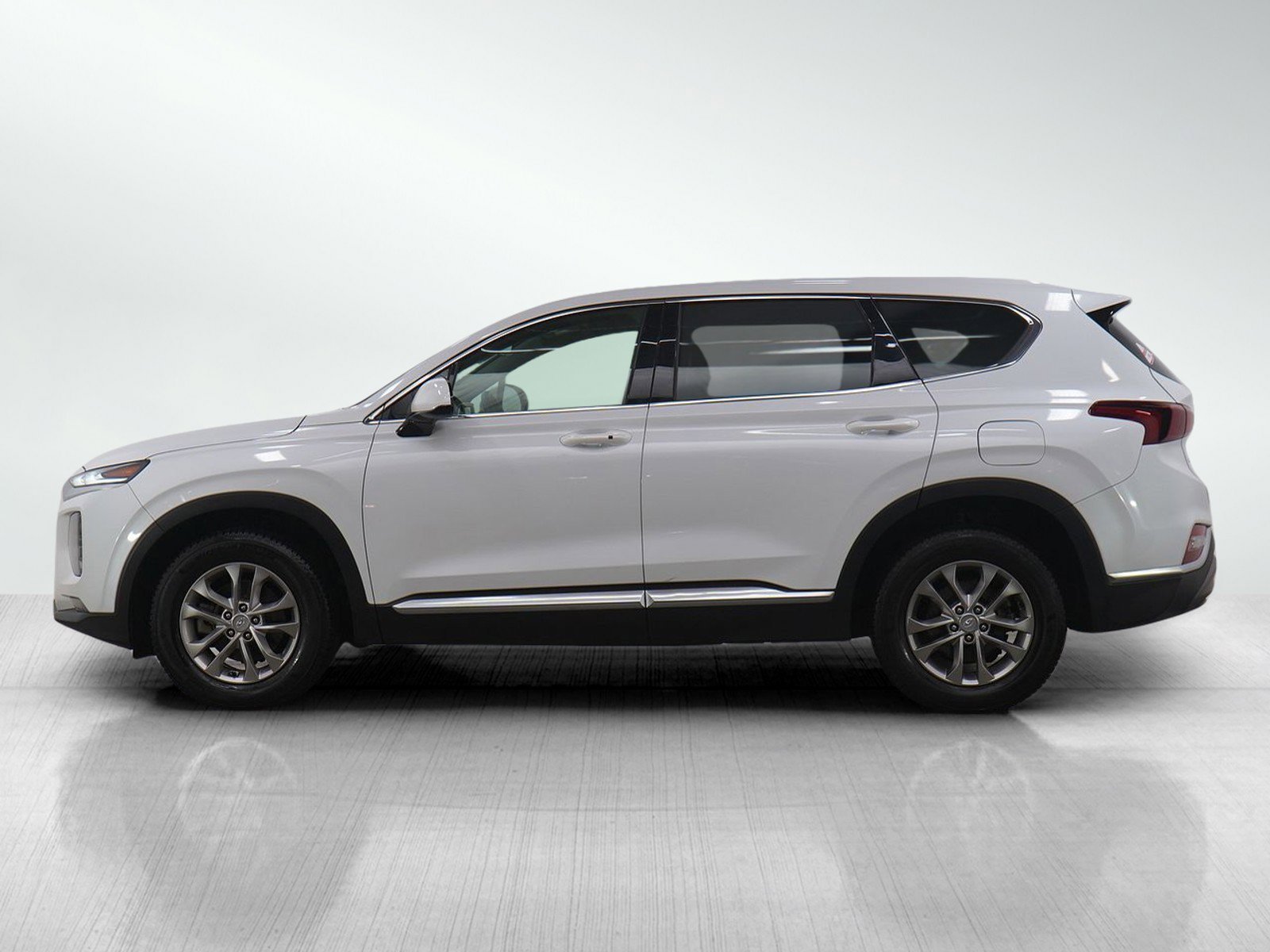 Used 2019 Hyundai Santa Fe SEL with VIN 5NMS3CAD6KH021053 for sale in Minneapolis, Minnesota