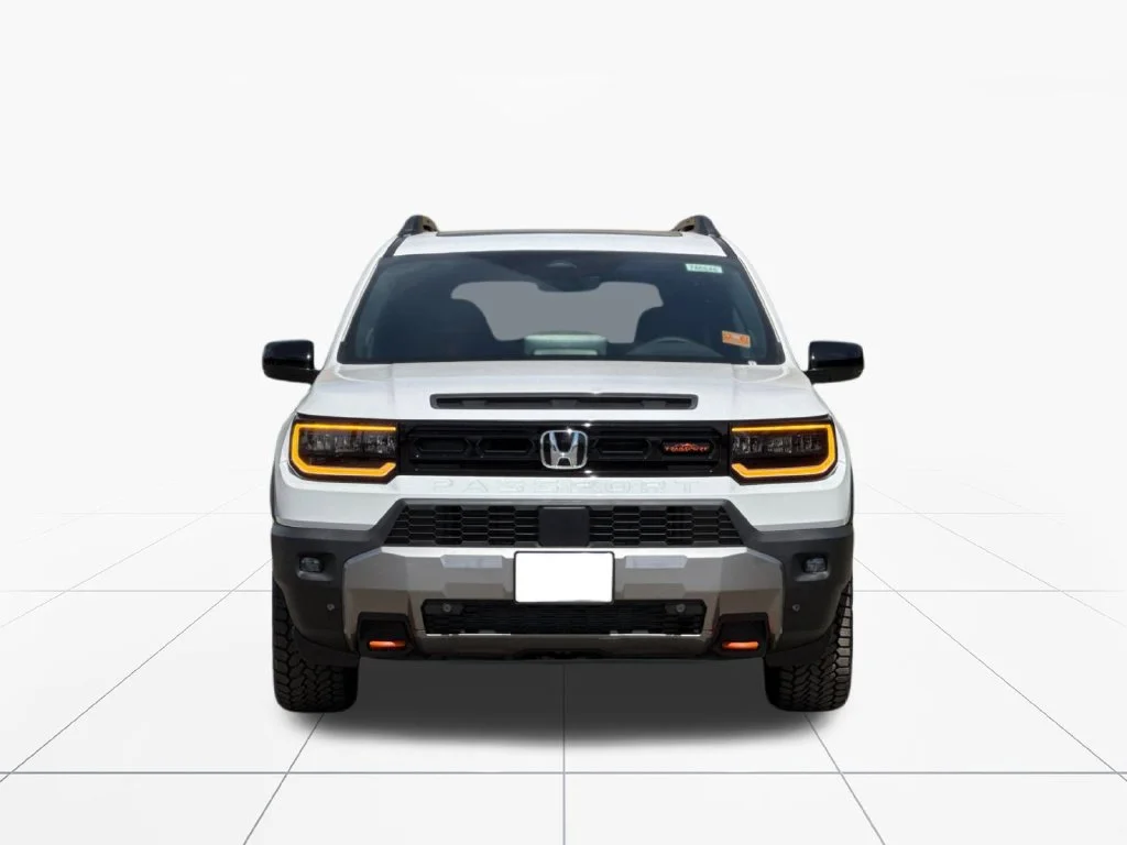 New 2026 Platinum White Pearl Honda TrailSport image 9