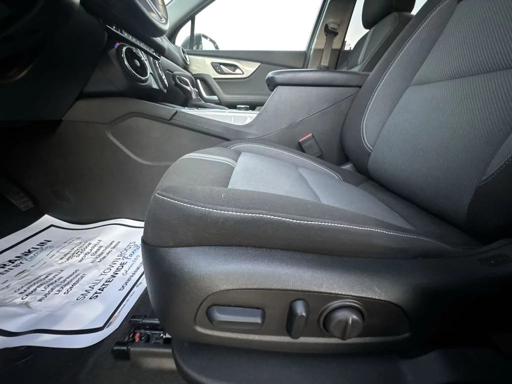 Used 2023 Black Chevrolet LT image 12