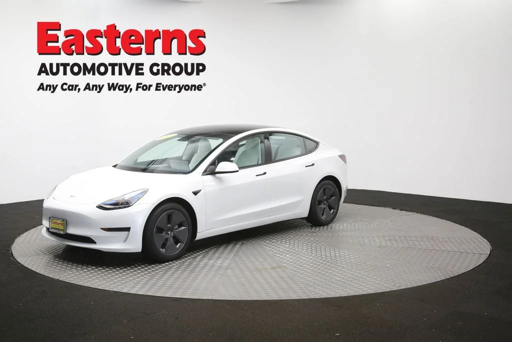 Used 2023 White Tesla Base image 51