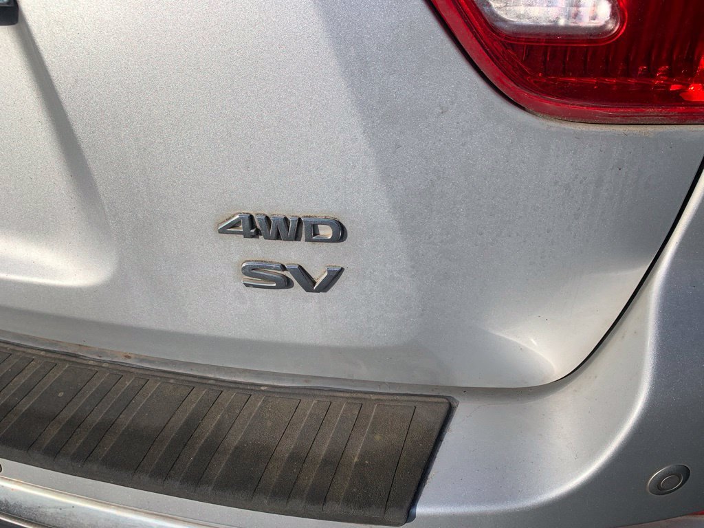 Used 2018 Silver Nissan SV image 8