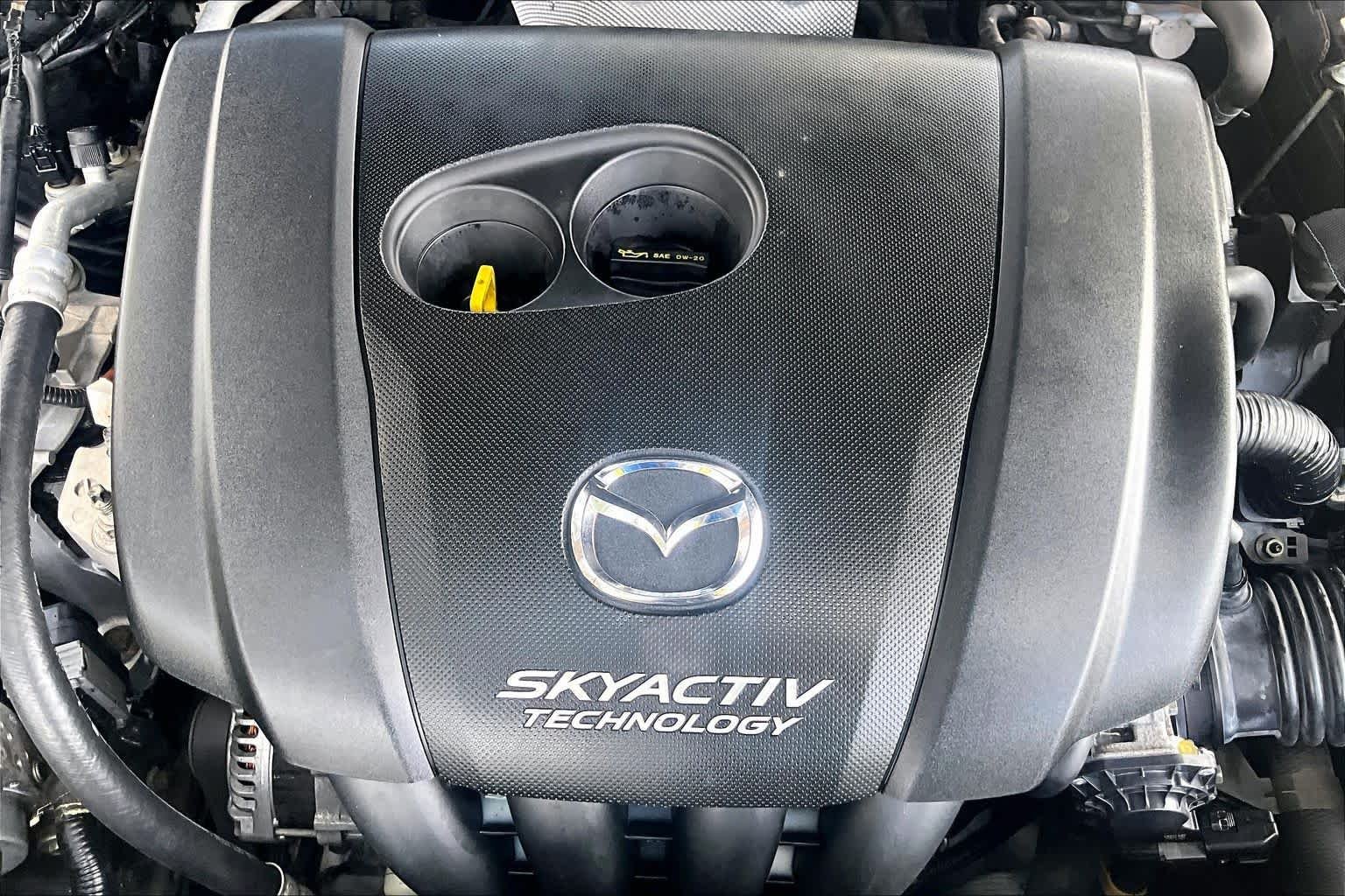 Used 2014 Jet Black Mica Mazda i Touring image 31